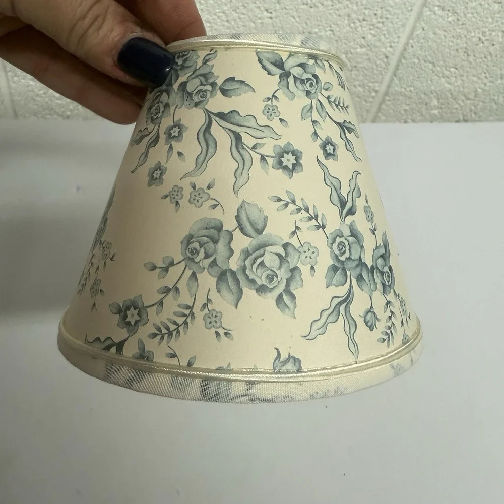 Small Blue And White Floral Lamp Shade‎ Cottage Core Style 4